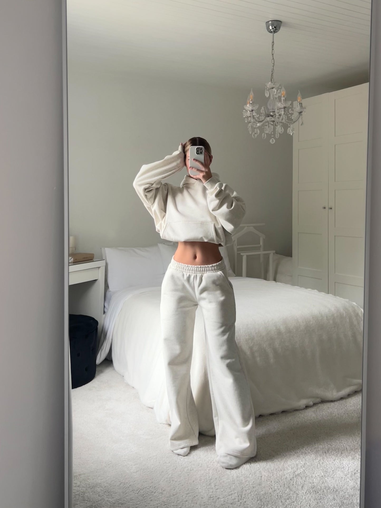 Signature Wide Leg Sweatpants in Pearl Grey