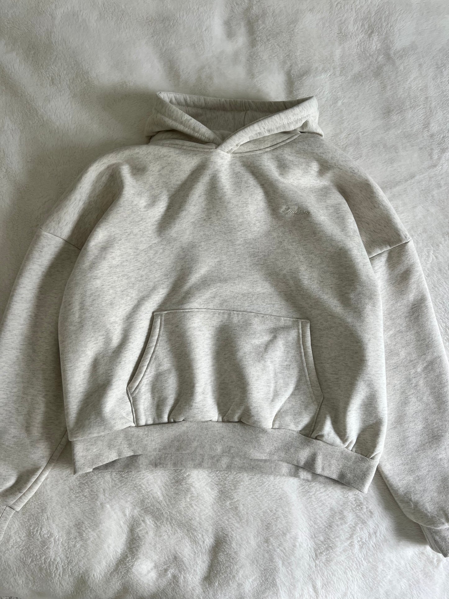 Signature Hoodie in Pearl Grey